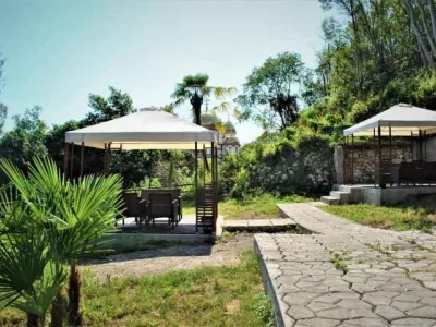 SkyTerra Park Hotel
